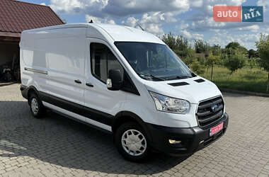 Грузовой фургон Ford Transit 2020 в 