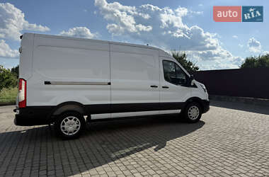 Грузовой фургон Ford Transit 2020 в 