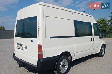 Грузопассажирский фургон Ford Transit 2001 в 