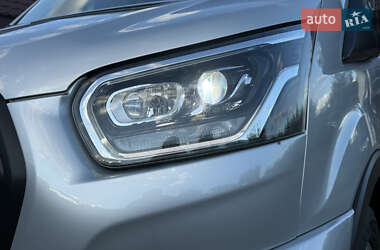 Грузовой фургон Ford Transit 2022 в 