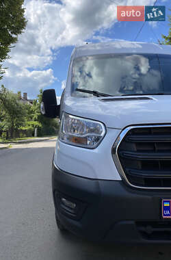 Грузовой фургон Ford Transit 2020 в 