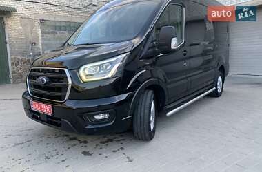 Грузовой фургон Ford Transit 2019 в 