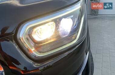 Грузовой фургон Ford Transit 2019 в 