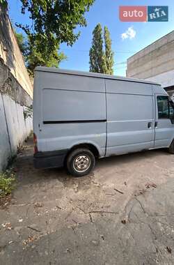 Грузовой фургон Ford Transit 2004 в 