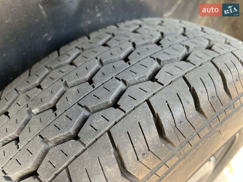 Вантажний фургон Ford Transit 2008 в Старокостянтинові