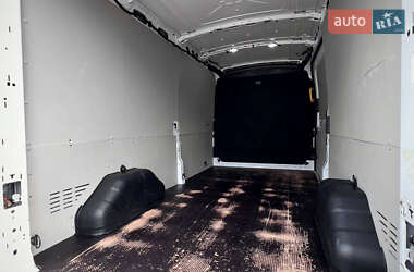 Грузовой фургон Ford Transit 2021 в 