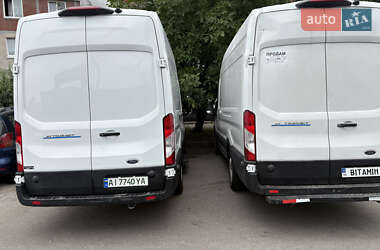 Грузовой фургон Ford Transit 2022 в 