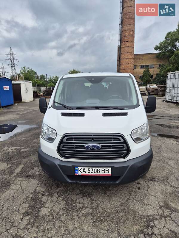 Ford Transit 2016