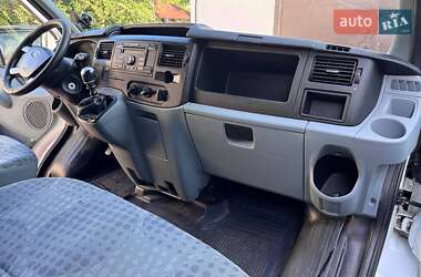 Грузовой фургон Ford Transit 2011 в 