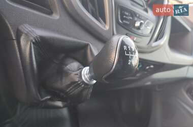 Грузовой фургон Ford Transit 2019 в 