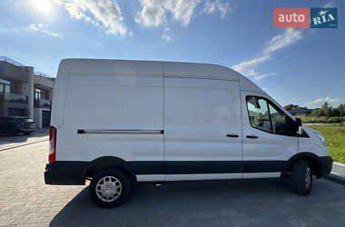 Грузовой фургон Ford Transit 2019 в 