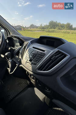 Грузовой фургон Ford Transit 2019 в 