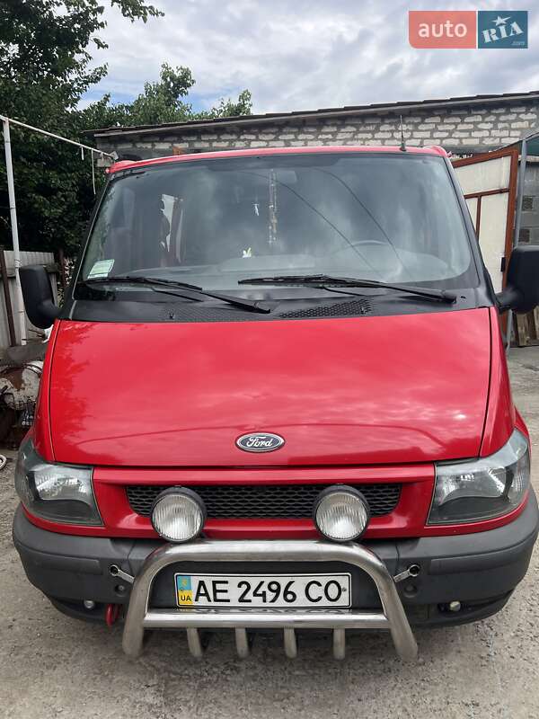 Вантажопасажирський фургон Ford Transit 2003 в Покрові