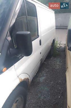 Грузовой фургон Ford Transit 2004 в 