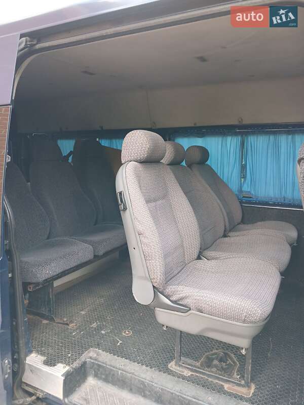 Микроавтобус Ford Transit 2007 в Радивилове