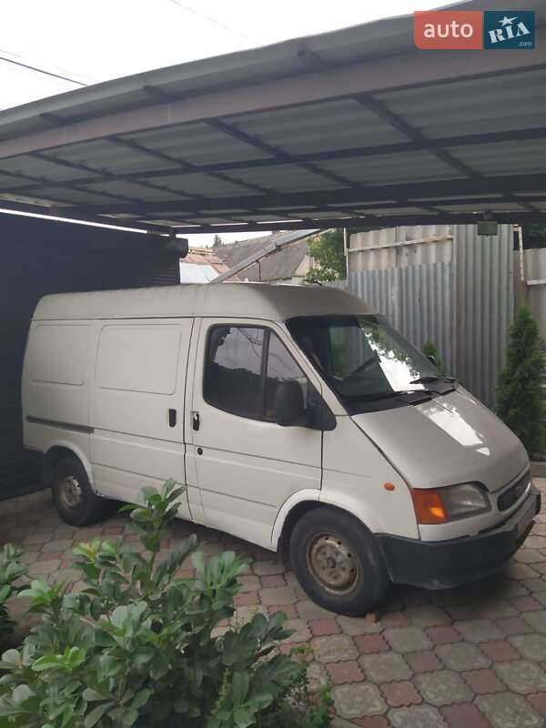 Вантажний фургон Ford Transit 1999 в Кам'янському