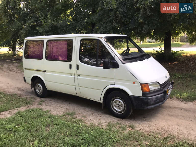 Микроавтобус Ford Transit 1994 в Монастырище