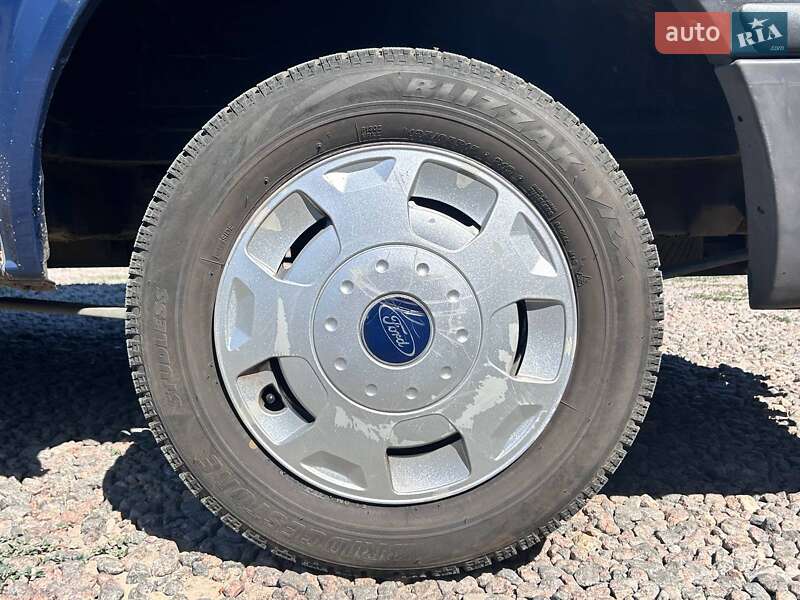 Вантажний фургон Ford Transit 2012 в Одесі