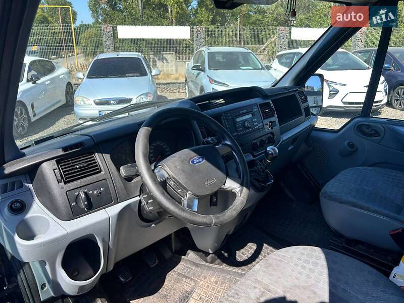 Вантажний фургон Ford Transit 2012 в Одесі