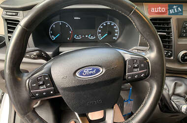 Грузовой фургон Ford Transit 2022 в 
