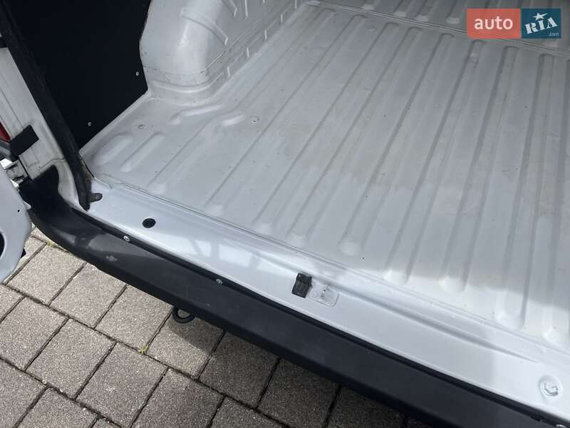 Інші вантажівки Ford Transit 2013 в Києві