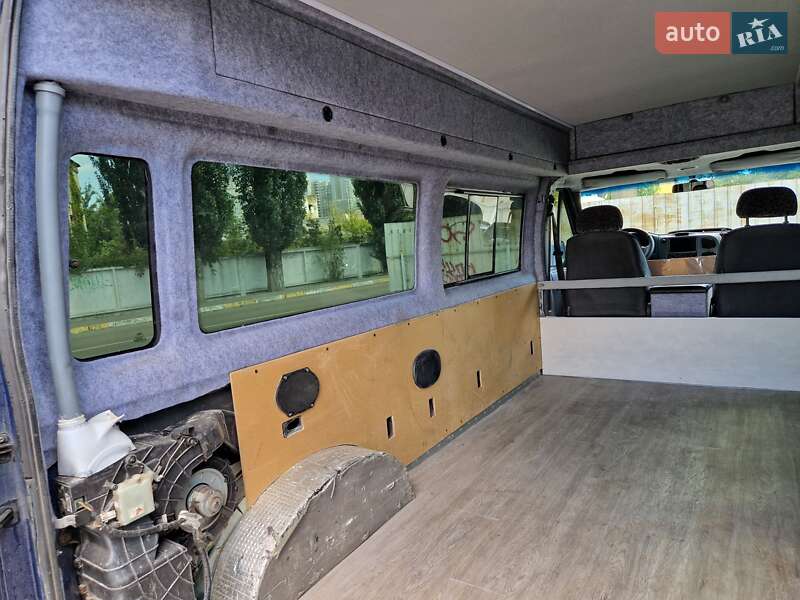 Микроавтобус Ford Transit 2003 в Киеве