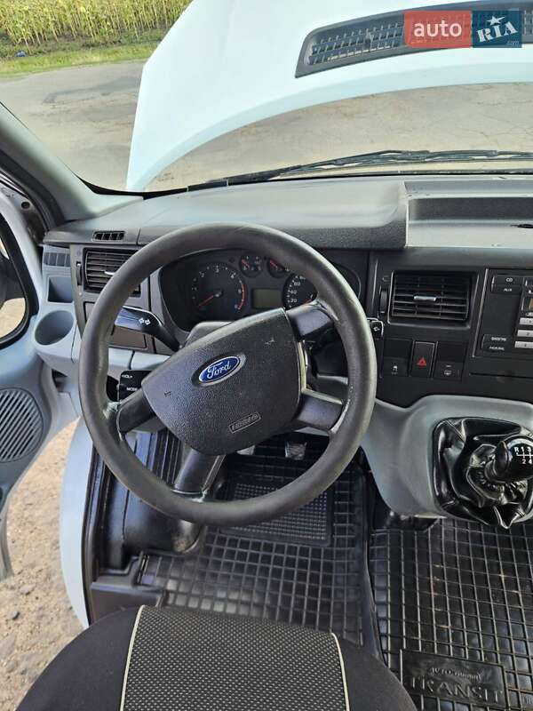 Другие автобусы Ford Transit 2009 в Новомиргороде