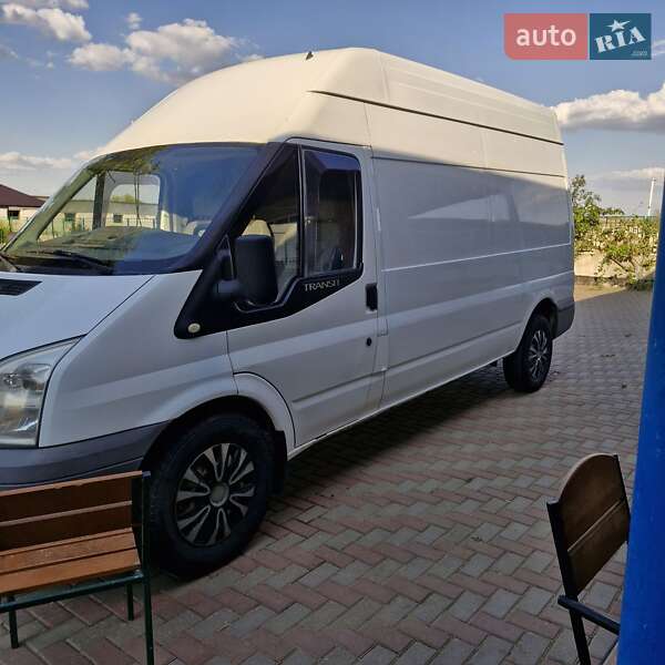 Вантажний фургон Ford Transit 2007 в Миколаєві