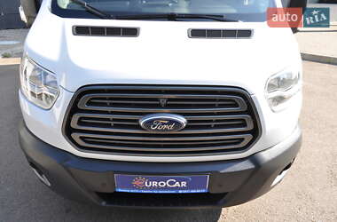 Микроавтобус Ford Transit 2017 в 
