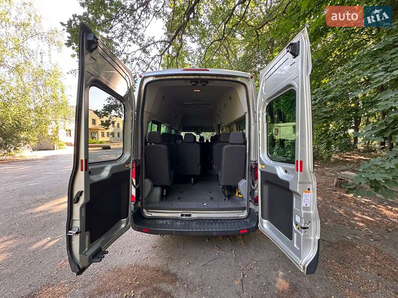 Туристический / Междугородний автобус Ford Transit 2015 в Знаменке