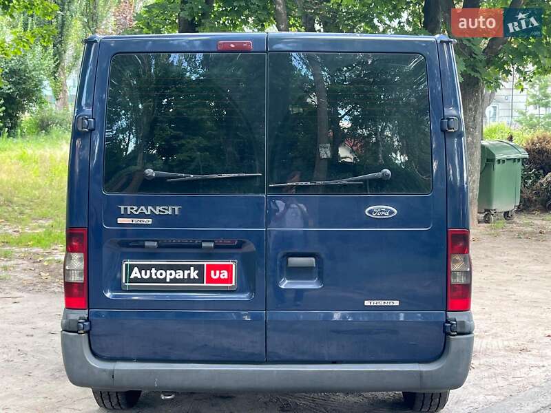Грузовой фургон Ford Transit 2010 в Киеве