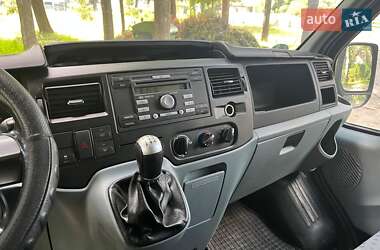 Грузовой фургон Ford Transit 2010 в 