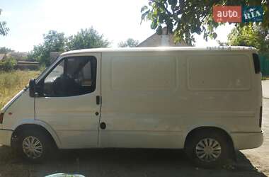 Грузовой фургон Ford Transit 1999 в 
