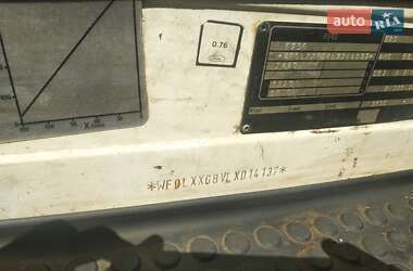 Грузовой фургон Ford Transit 1999 в 