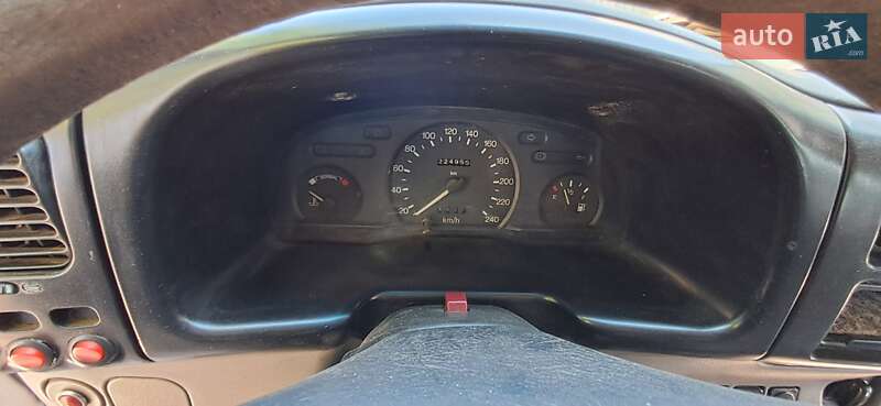 Вантажопасажирський фургон Ford Transit 1996 в Кривому Розі