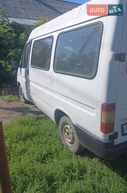Микроавтобус Ford Transit 1988 в 