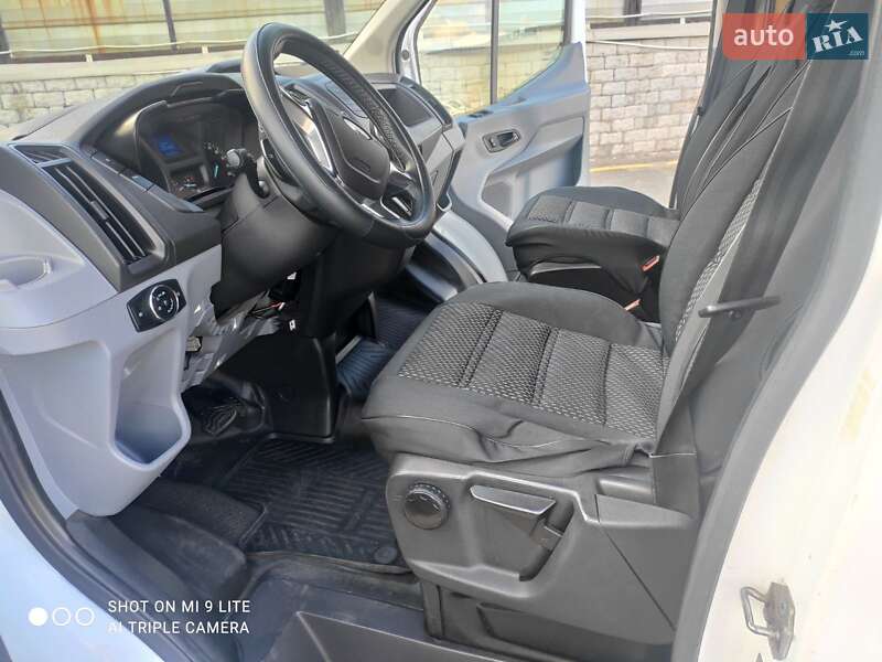 Вантажний фургон Ford Transit 2017 в Києві фото 23 Вантажний фургон Ford Transit 2017 в Києві