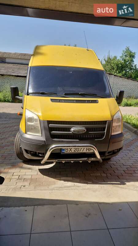 Грузовой фургон Ford Transit 2013 в 
