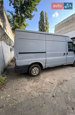 Грузовой фургон Ford Transit 2004 в 