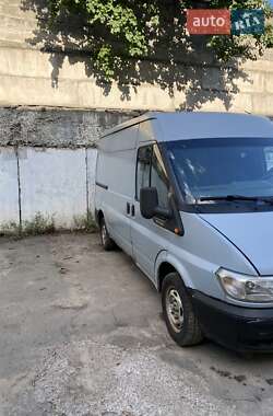 Грузовой фургон Ford Transit 2004 в 