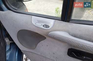 Грузопассажирский фургон Ford Transit 1997 в 