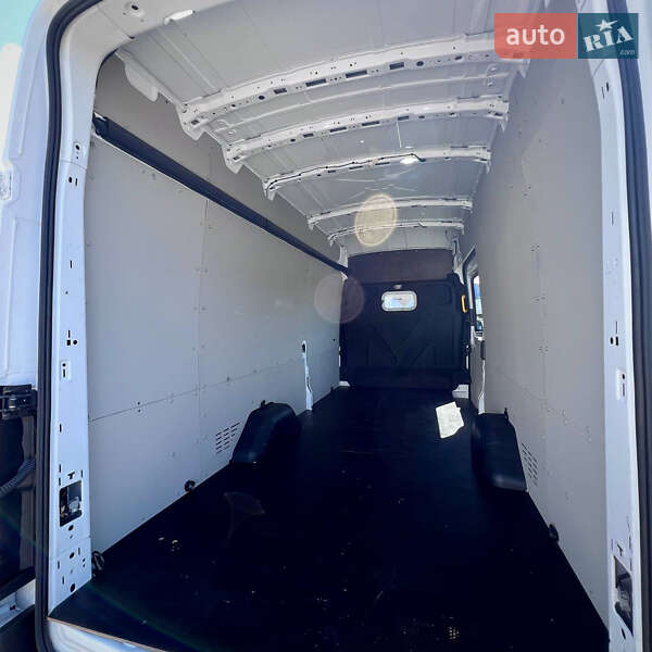 Грузовой фургон Ford Transit 2021 в Киеве