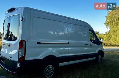 Грузовой фургон Ford Transit 2020 в 