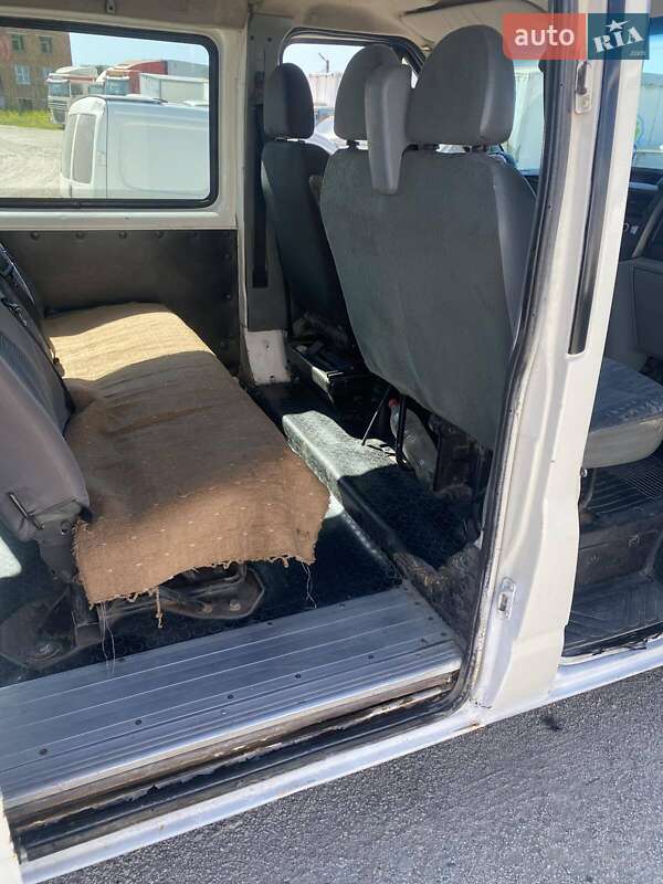 Грузопассажирский фургон Ford Transit 2007 в Тернополе