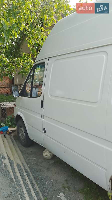 Грузовой фургон Ford Transit 1989 в Ровно