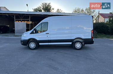 Грузовой фургон Ford Transit 2020 в 
