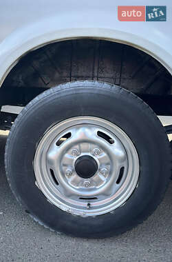 Грузовой фургон Ford Transit 2011 в 