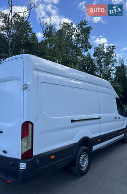 Грузовой фургон Ford Transit 2016 в 