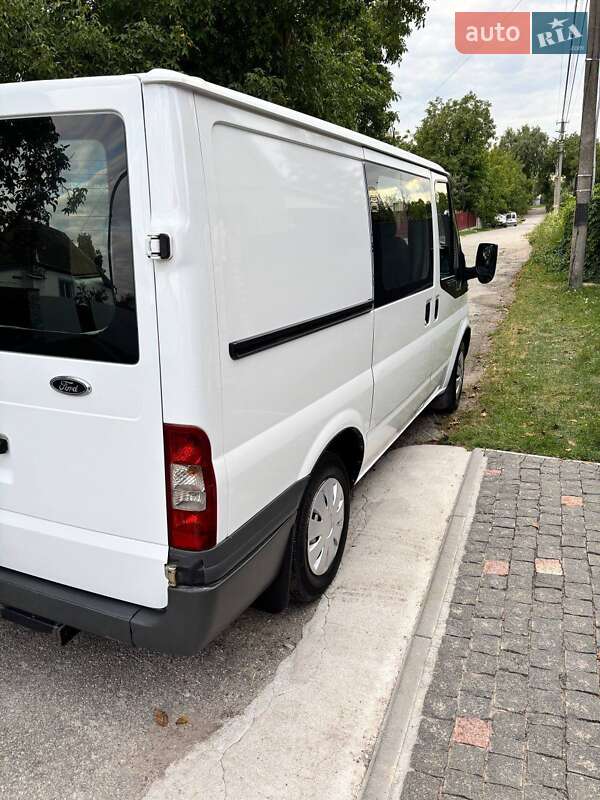 Вантажопасажирський фургон Ford Transit 2008 в Таращі