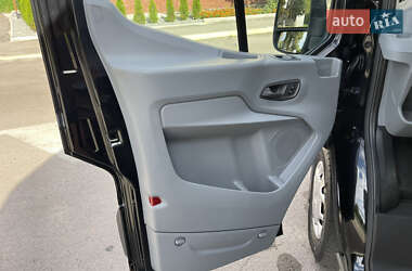 Вантажний фургон Ford Transit 2018 в 